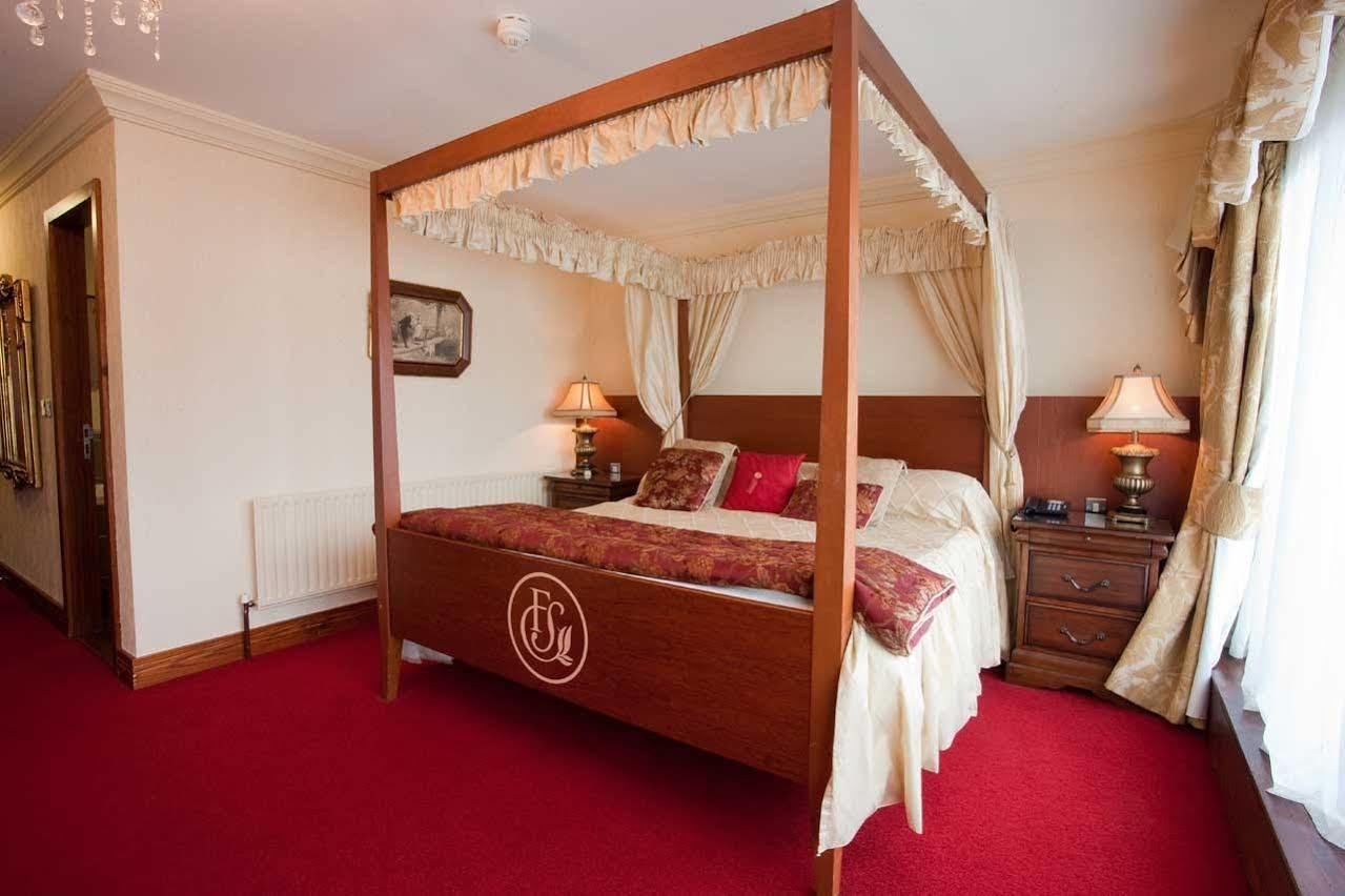 Four Seasons Hotel, Carlingford Esterno foto